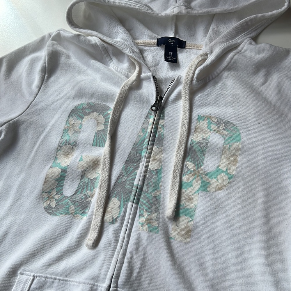 GAP zip up hoodie